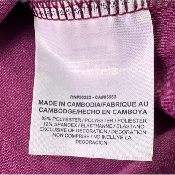 Nike Golf Women's Dri FIT Long Sleeve Athletic Shirt Magenta Geo Print‎ Size M - Picture 4 of 9